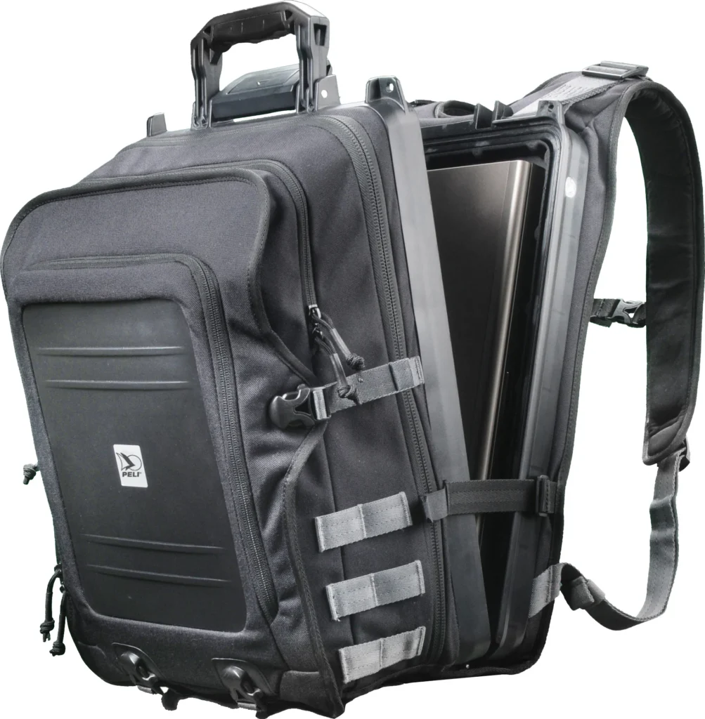 U100_qrtr_front_high