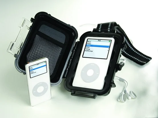 i1010 iPod Case